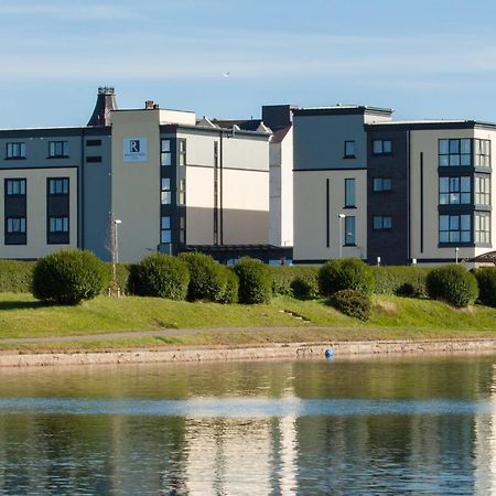 Ramsey Park Hotel Exterior photo