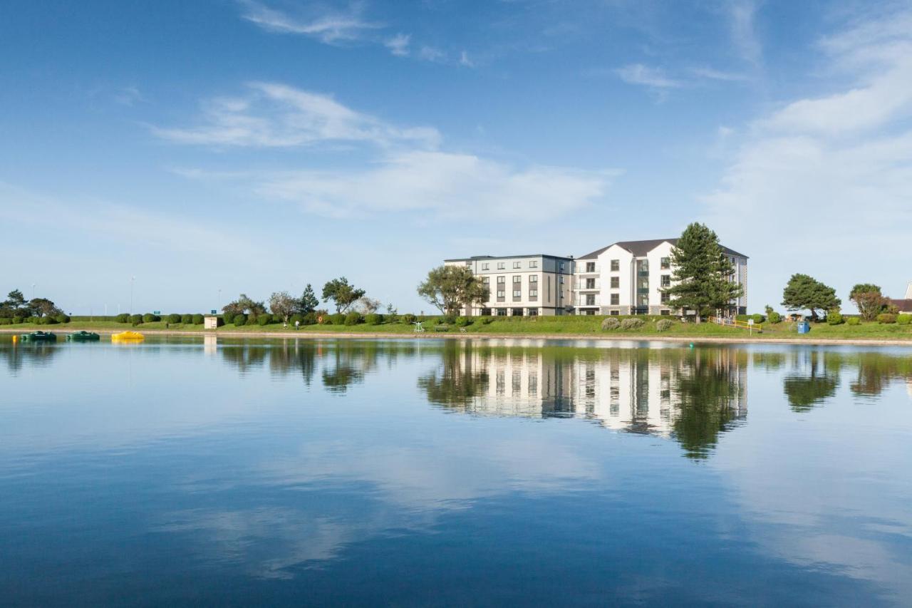 Ramsey Park Hotel Exterior photo